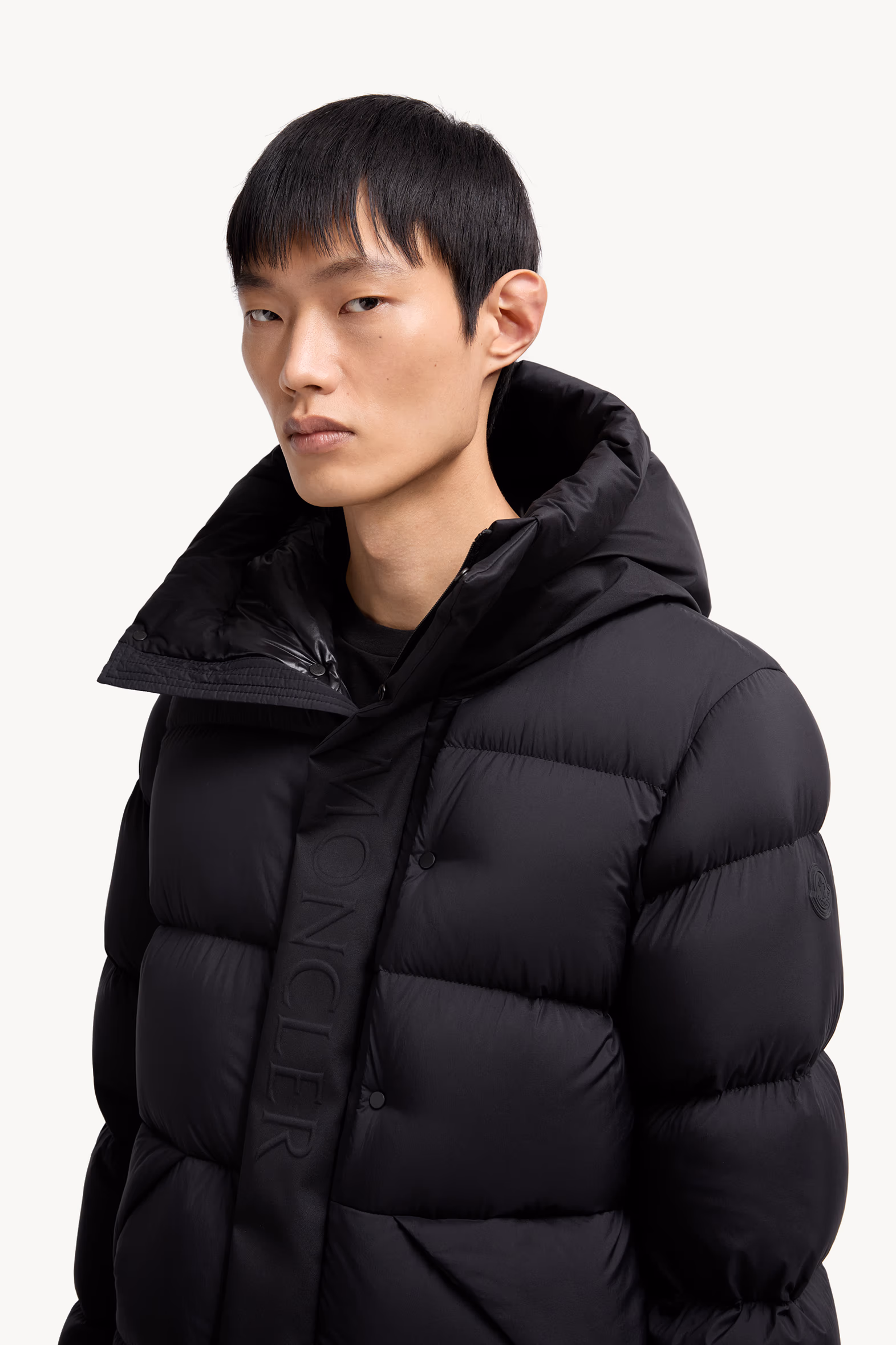 Doudoune courte à capuche Madeira Hommes Noir Moncler 6